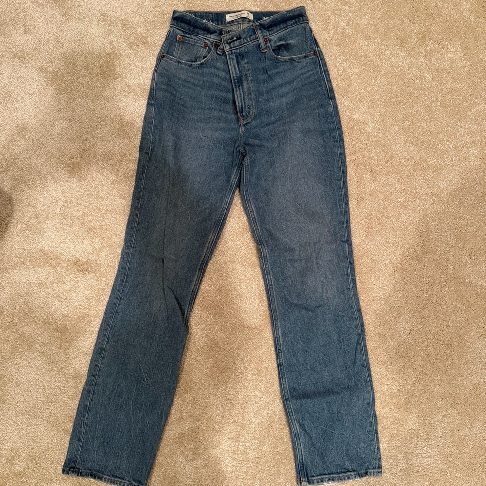 Abercrombie & Fitch Women's Straight Leg Jeans - Dark Blue Wash